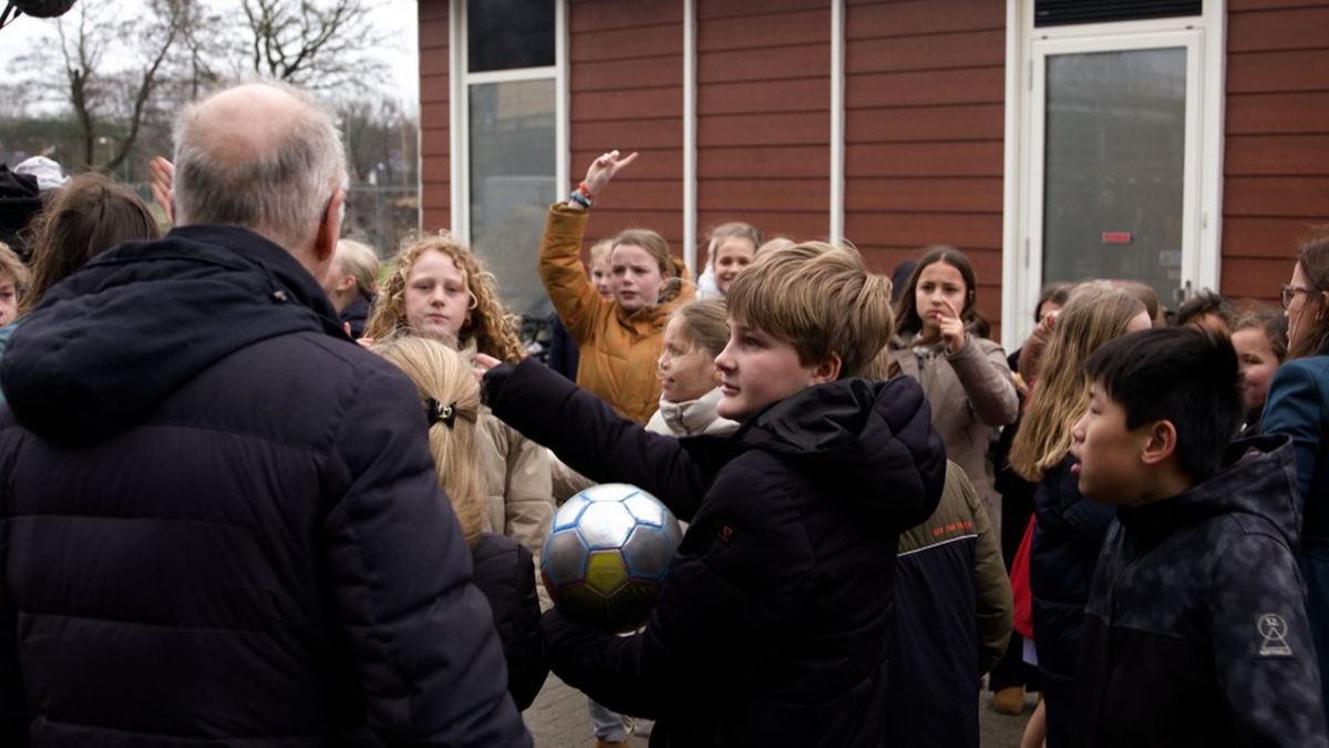 Schoolplein in Eelderwolde kan groei school niet bijbenen