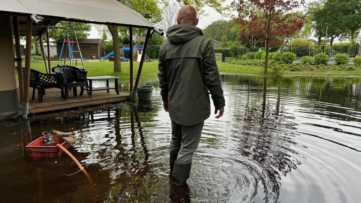 Dagen na hoosbui camping Melderslo nog steeds waterballet