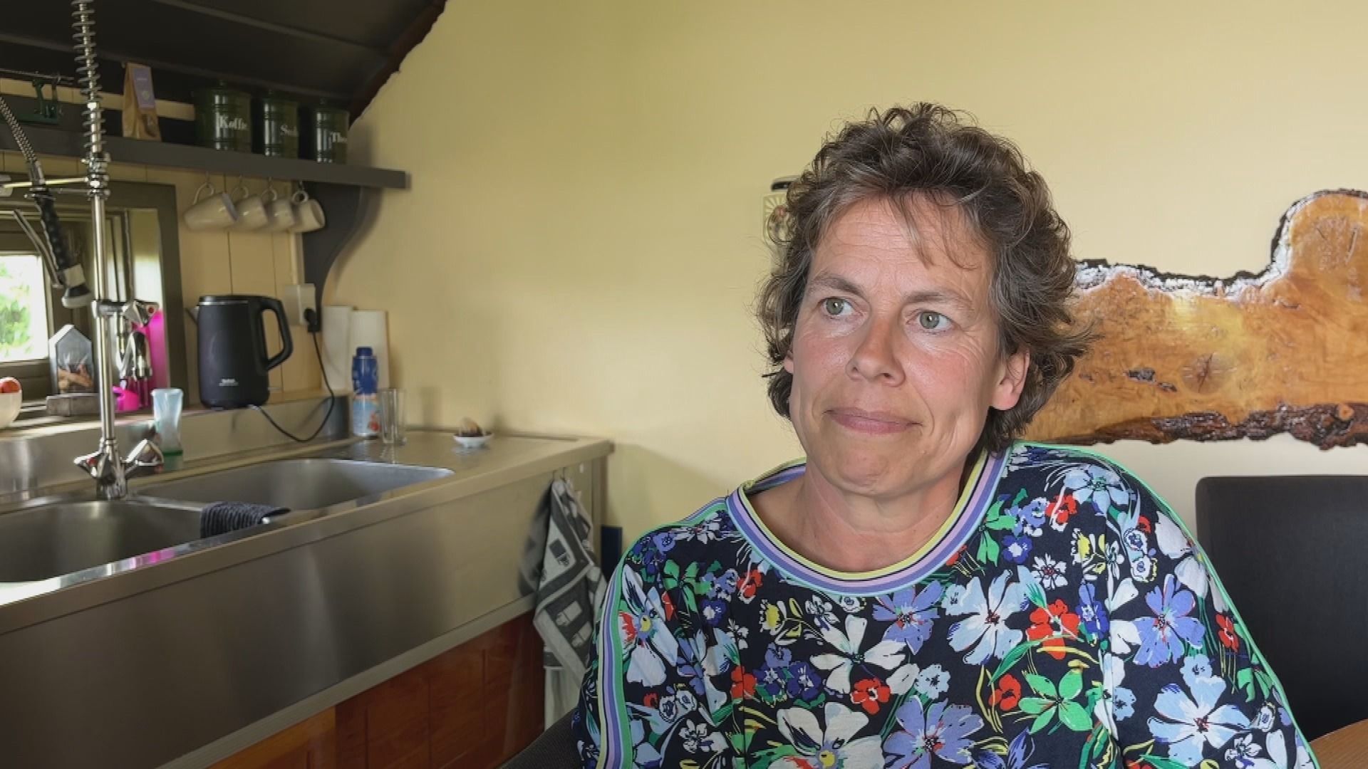 Verklaring Ellen Dekker over funderingsschade maakt indruk in Den Haag
