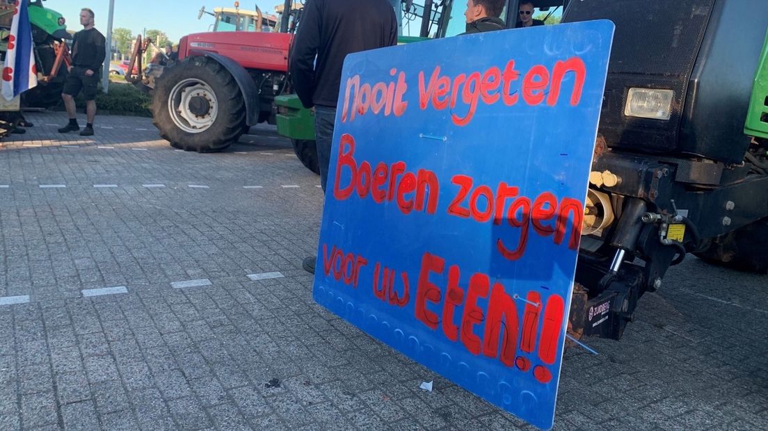 Boeren verzamelen zich in Lemmer