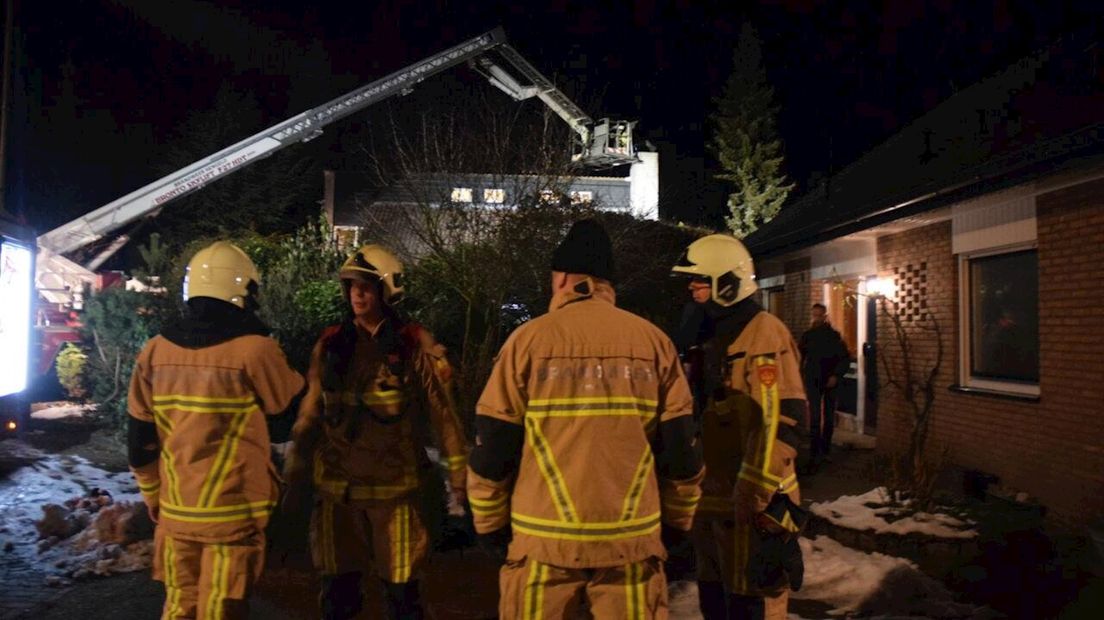 Uitslaande schoorsteenbrand in Hengelo