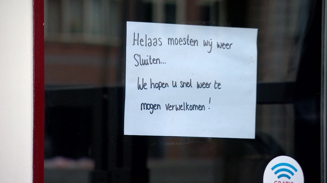 Aankondiging van horecazaak op Grote Markt in Goes