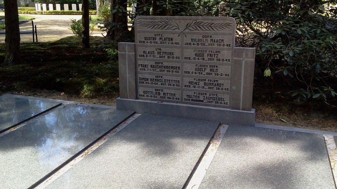 Na de dodenherdenking komende zaterdag op de begraafplaats in Vorden wordt niet langs Duitse graven gelopen.