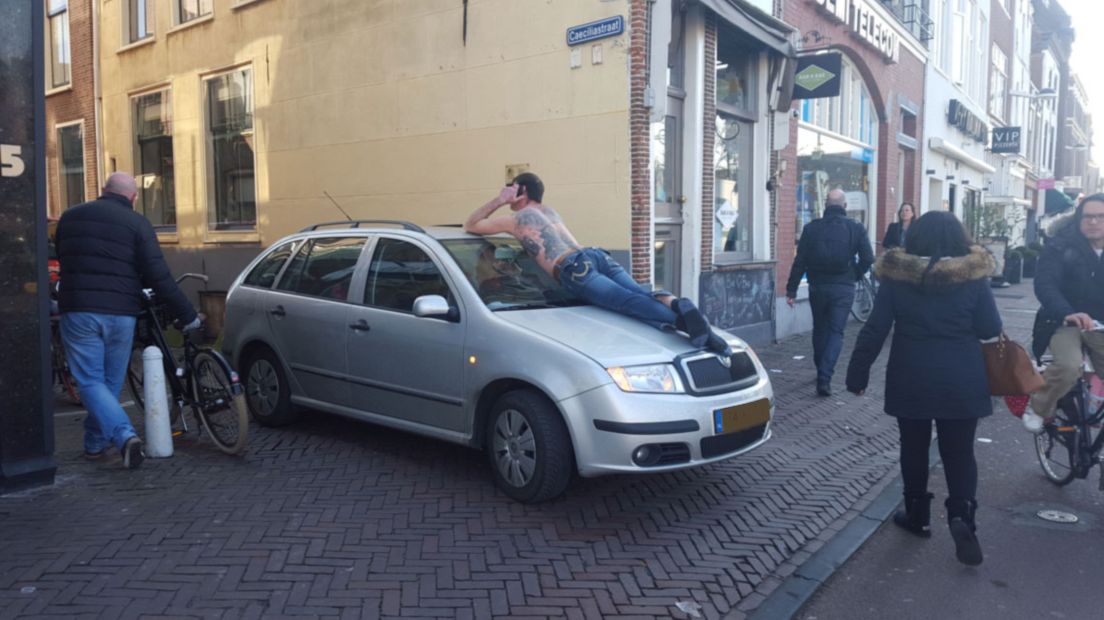 Leidse vader protesteert tegen omgangsregeling