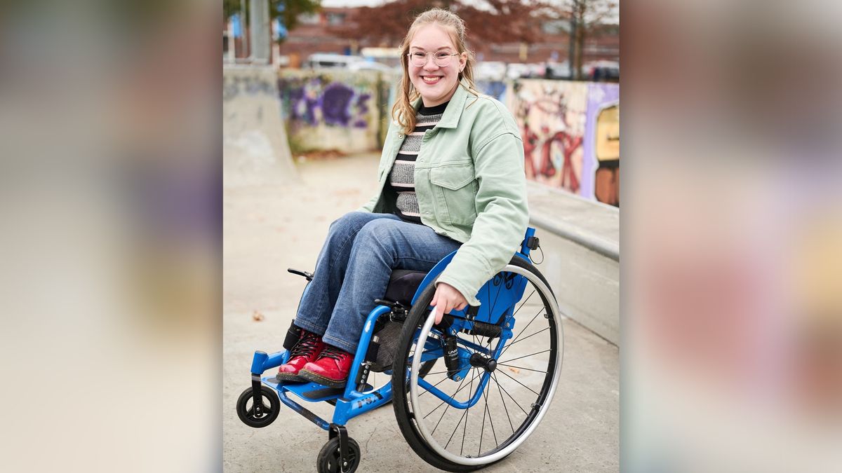 Bijbaantjes genoeg, maar Lisa (16) uit Musselkanaal komt door haar rolstoel moeilijk aan de bak
