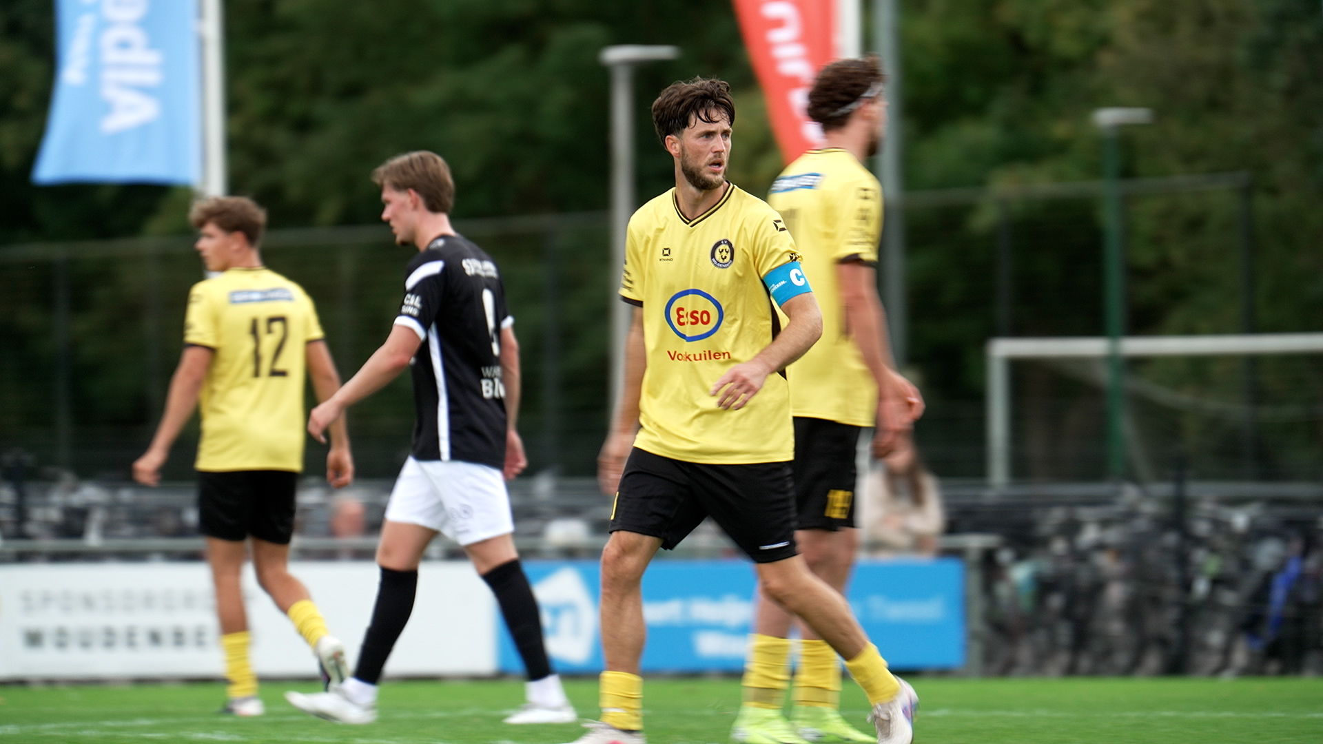 Ricky van Wolfswinkel debuteert in V.V. Woudenberg 1: 'Langgekoesterde wens komt uit'
