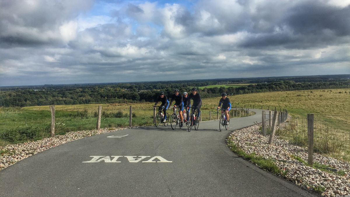 Feest in Wijster: 'Echt supergaaf dat de VAM-berg opengaat voor fietsers'