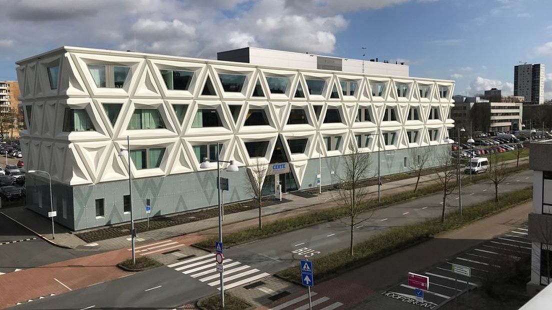 Het pand van Certe tegenover het Martiniziekenhuis in Stad