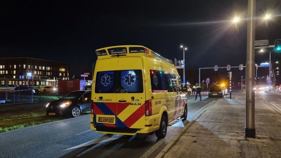 Kind zwaargewond bij aanrijding in Meppel. Kind zwaargewond bij aanrijding in Meppel.