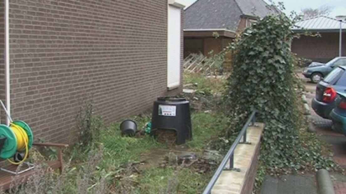 Vervuilde tuinen in Steenwijk