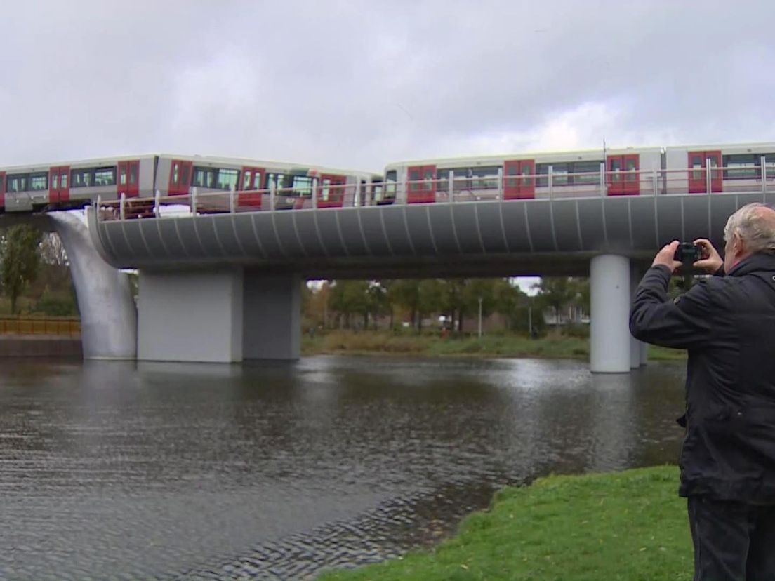 Architect Maarten Struijs is zelf in Spijkenisse komen kijken