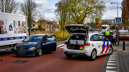 Botsing in Maarssen, geen gewonden. Botsing in Maarssen, geen gewonden.