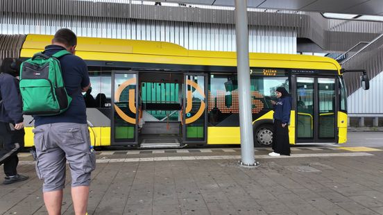 Angst voor gevolgen wekelijkse ov-staking: 'Reizigers keren niet terug naar bus' Home