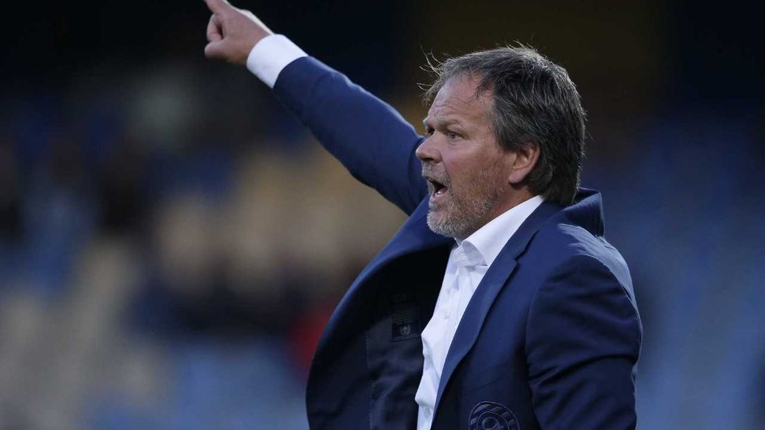 Henk de Jong probeert De Graafschap de weg te wijzen