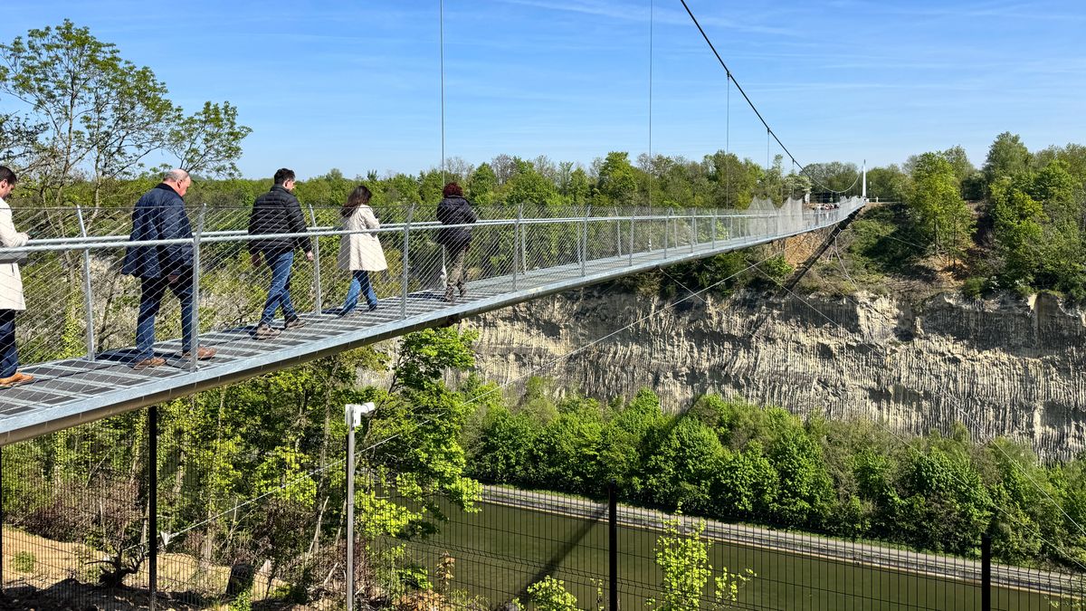 50 meter boven het Albertkanaal wandelen? Het kan vanaf nu in Kanne