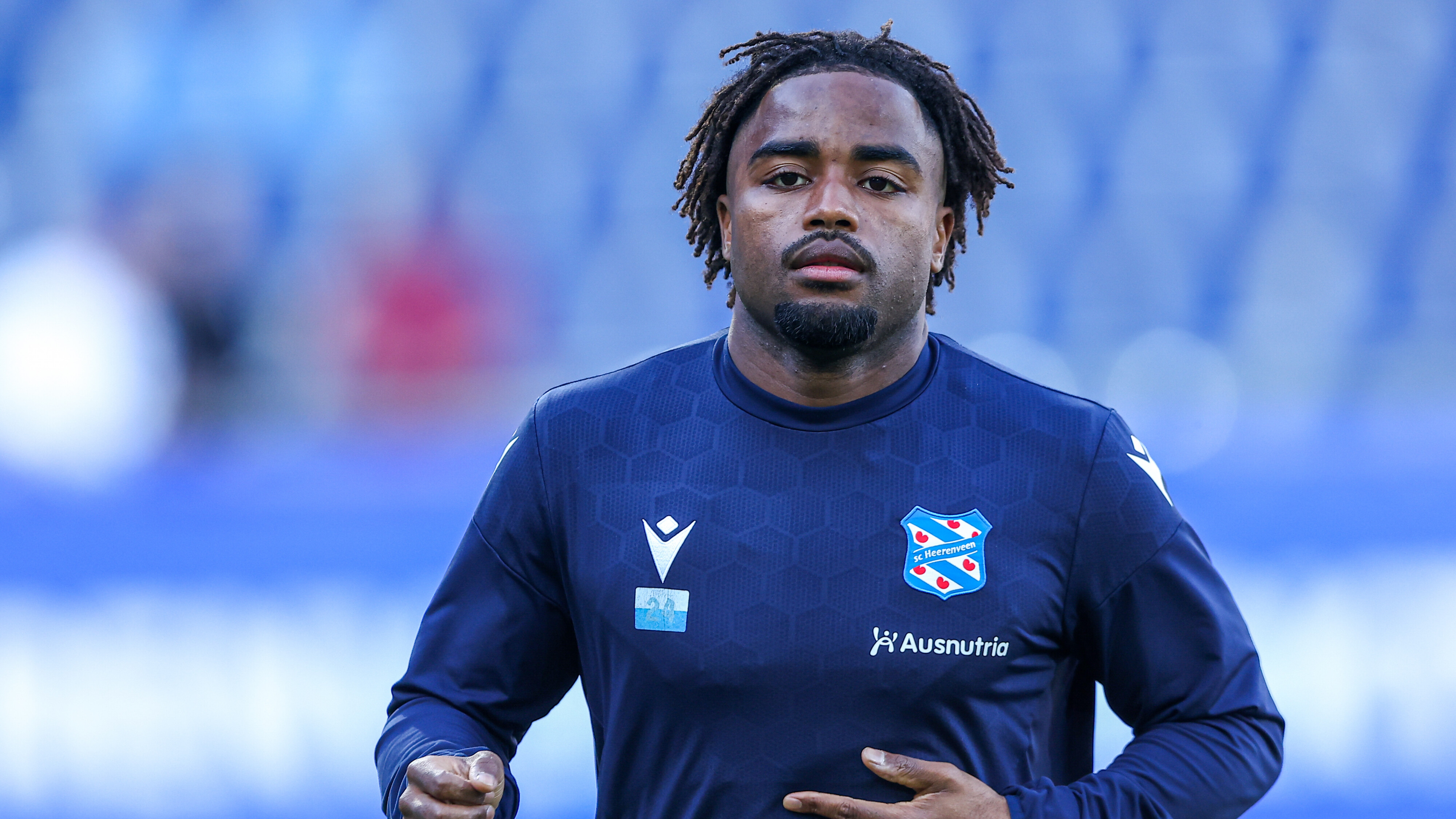 Sportklup Hearrenfean nimt ôfskied fan Nunnely, mar wol troch mei trije oaren