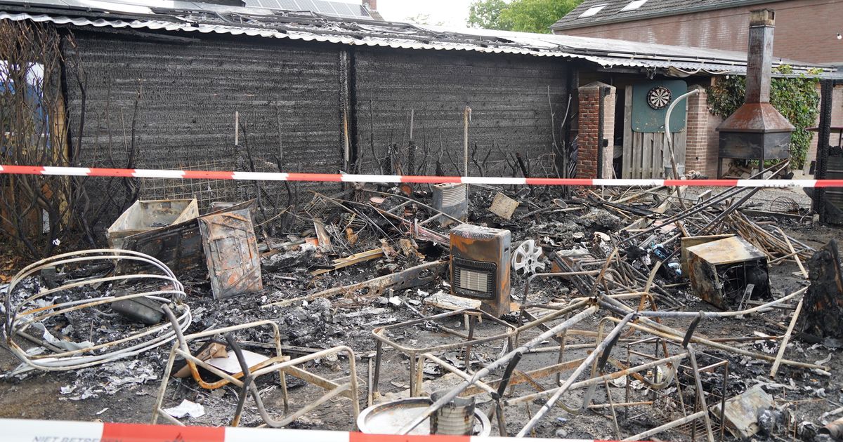 Afbeelding bij Opluchting overheerst na grote ravage door campingbrand in Melderslo: 'Gelukkig is niemand gewond'