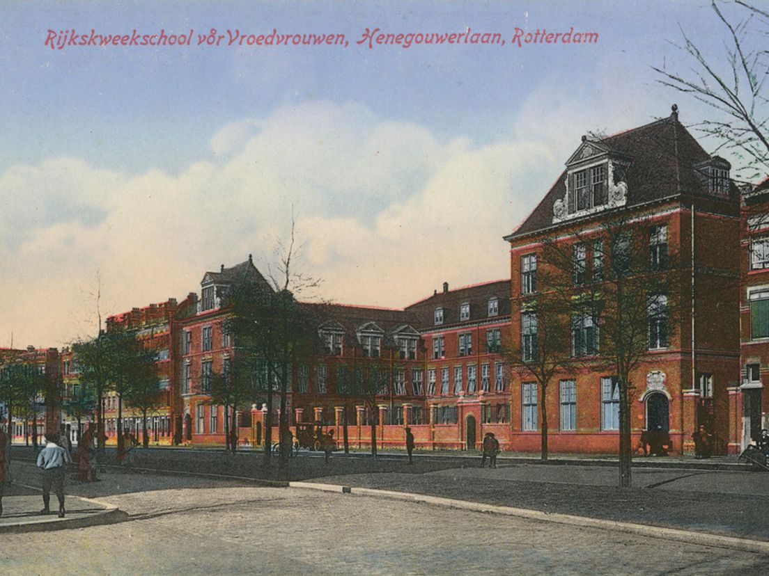 Vroedvrouwenschool Henegouwerlaan/ Gemeentearchief Rotterdam