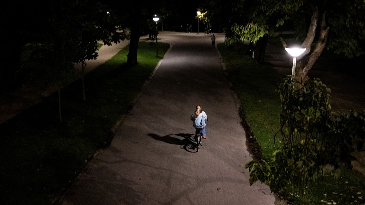 Clash na uitspraak over mensen alleen over straat in donker: 'Wereld op zijn kop'