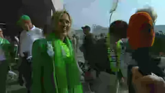 Familie Jorg Schreuders in groen-wit naar het stadion