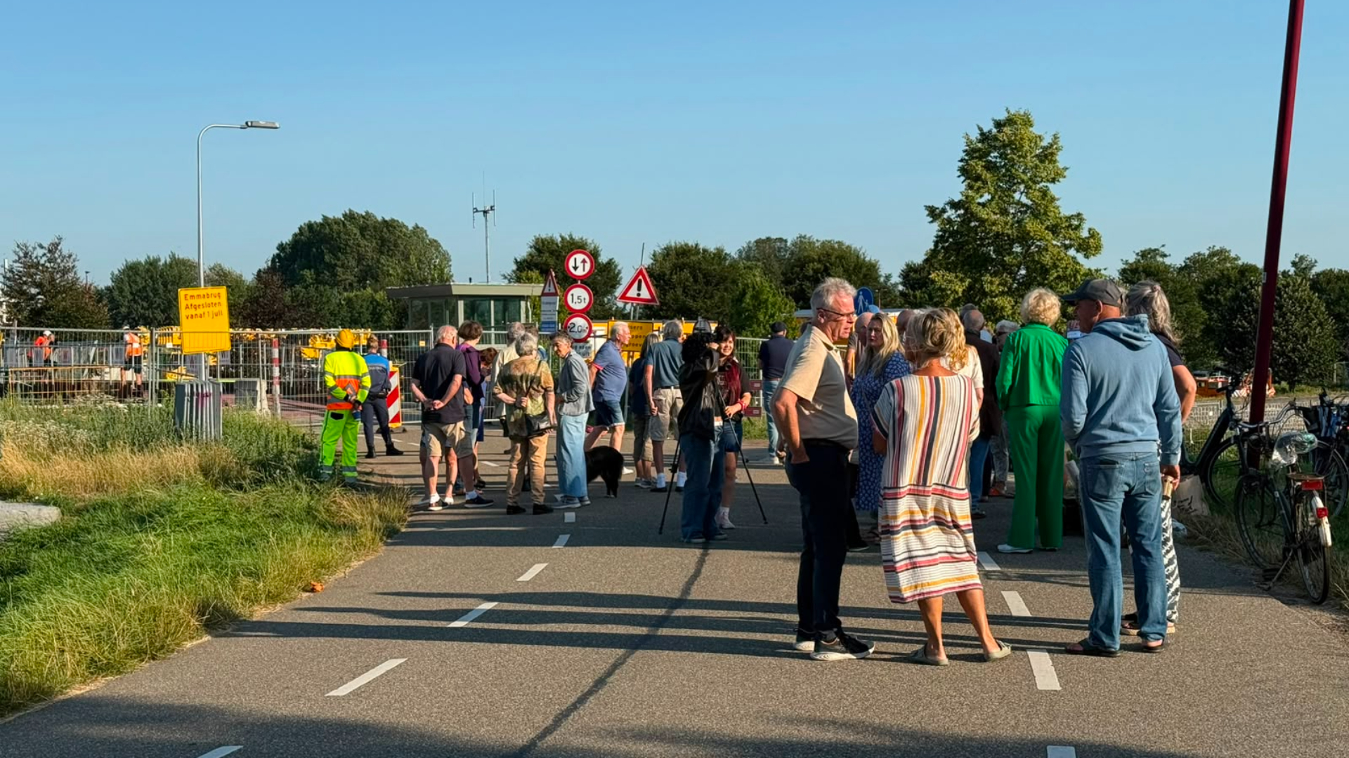 Vreeswijk demonstreert, maar Emmabrug gaat weg