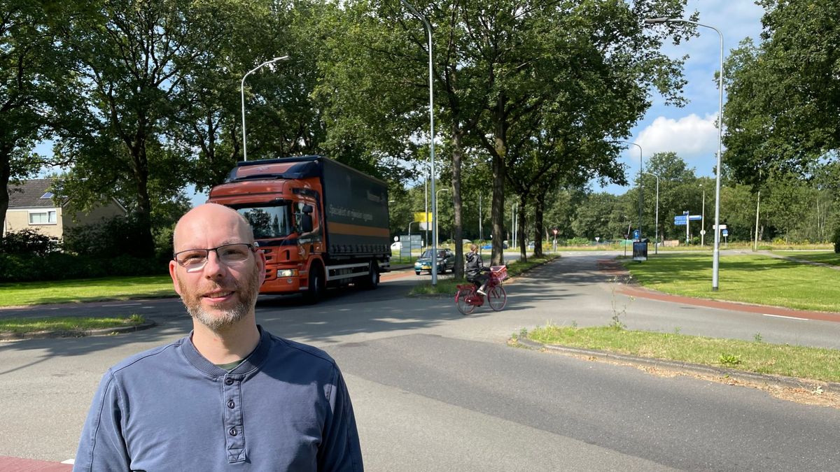 'Versmal Nieuw Amsterdamsestraat en Brinkenweg in Emmen'