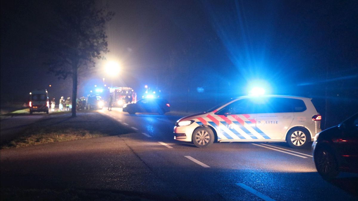 Dode en twee gewonden bij verkeersongeval in Kuinre