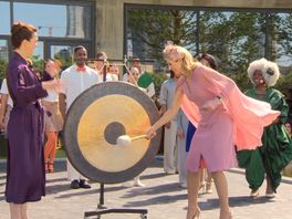 Opening Fenix door Koningin Maxima