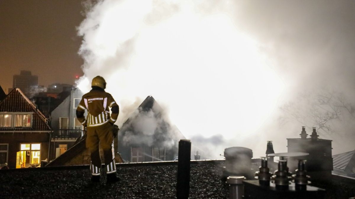 Zeer grote brand in centrum Leeuwarden