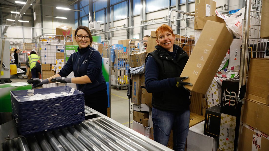 De sorteerafdeling van PostNL in Amersfoort op archiefbeeld.