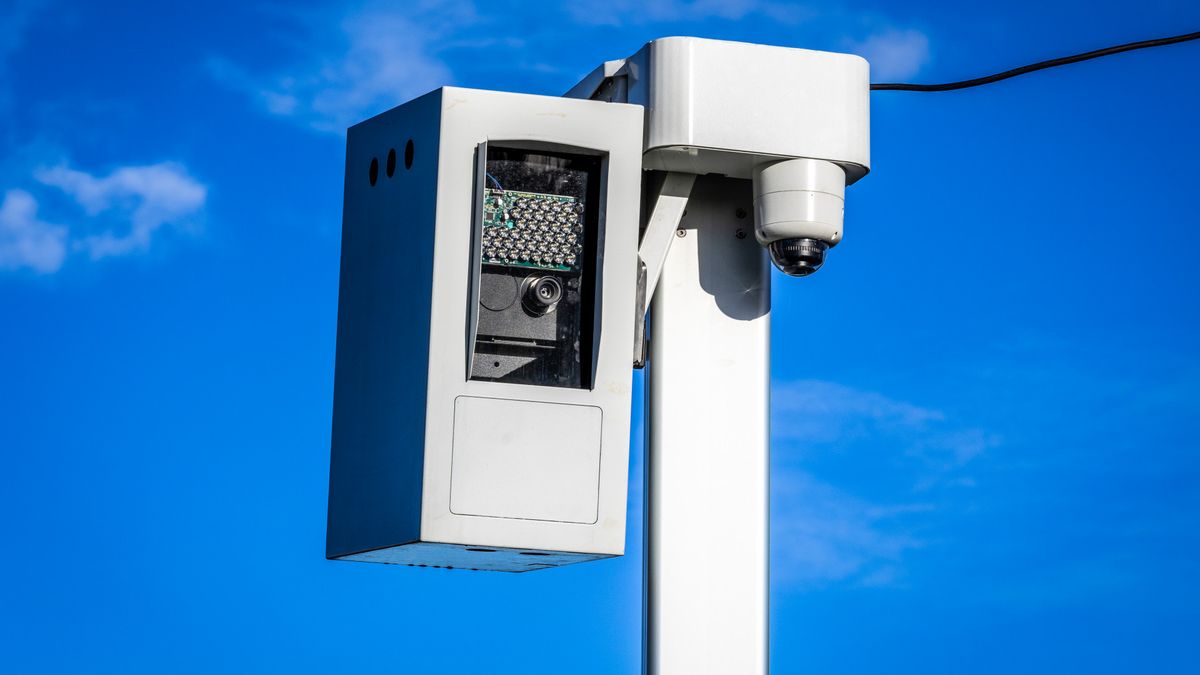 Tijdelijke flitspaal terug op bekende snelheidslocatie