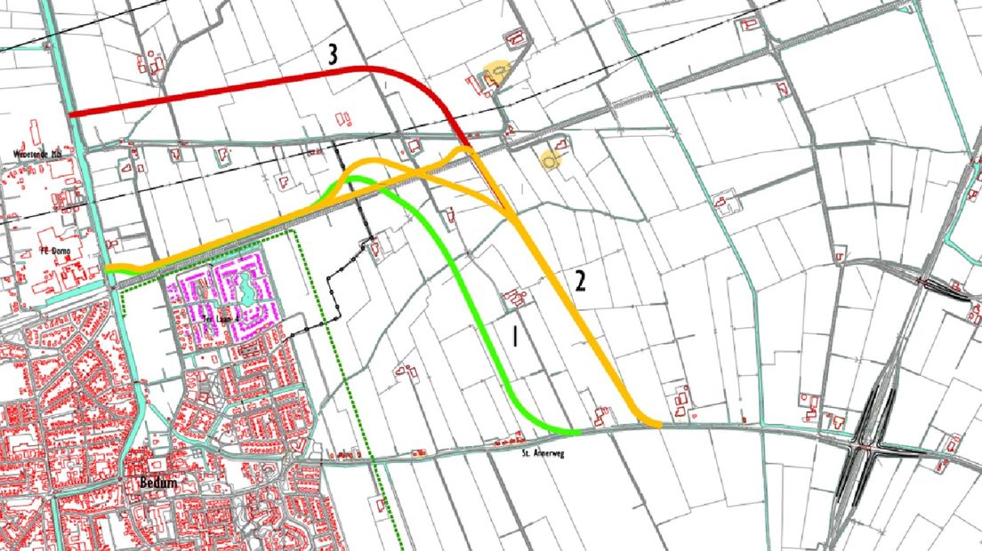 De gele lijn geeft de nieuwe rondweg om Bedum aan.