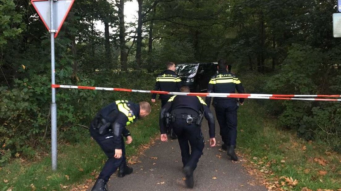 De jas die aan het eind van de middag is gevonden in een bos bij Huis ter Heide, een dorp in de gemeente Zeist, is vermoedelijk van de vermiste Anne Faber. Dat heeft de politie gezegd in Opsporing Verzocht.
