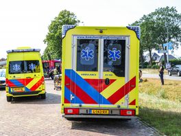 Auto raakt van de weg in Emmer-Compascuum, bestuurder gewond