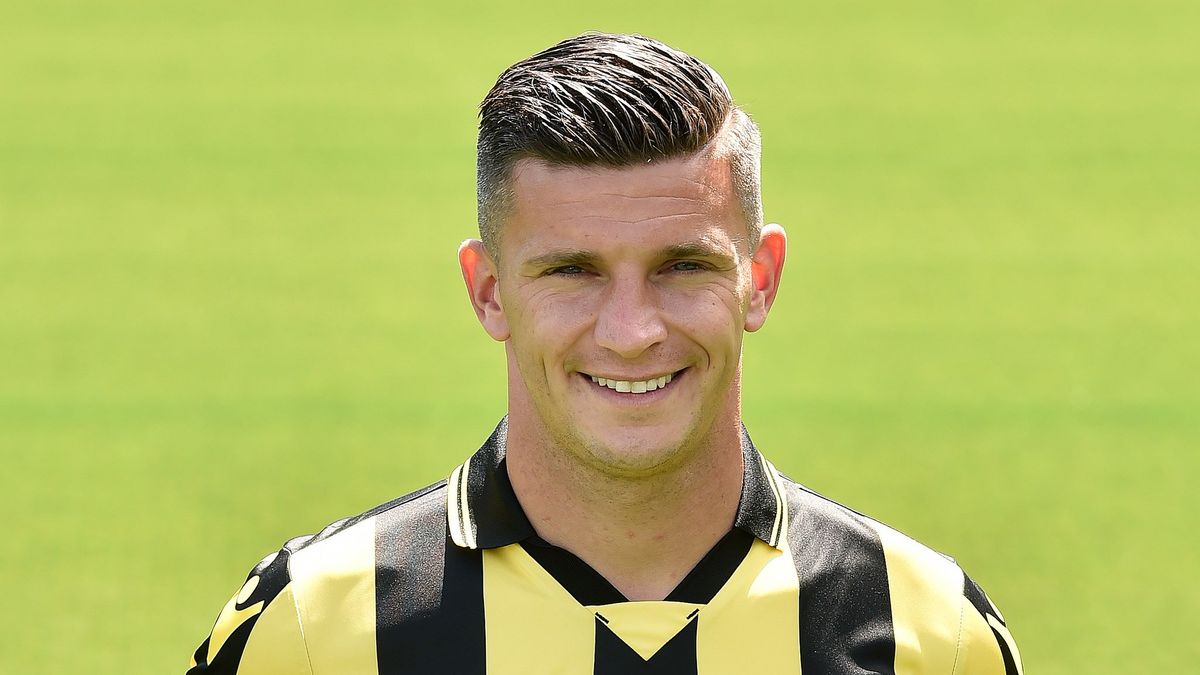 Broertjes Linssen uit Neeritter beiden bij Vitesse