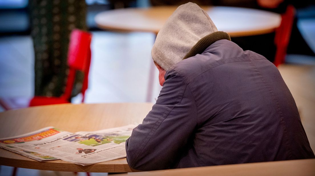 Een dakloze in een opvanglocatie, foto ter illustratie