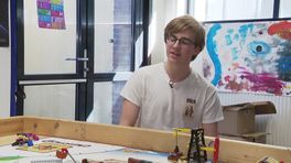 Drentse jongeren bouwen robot en vliegen daarmee de wereld over