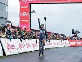 Italiaanse Borghesi wint koninginnerit op VAM-berg, Nooijen blijft leider in Eneco Tour