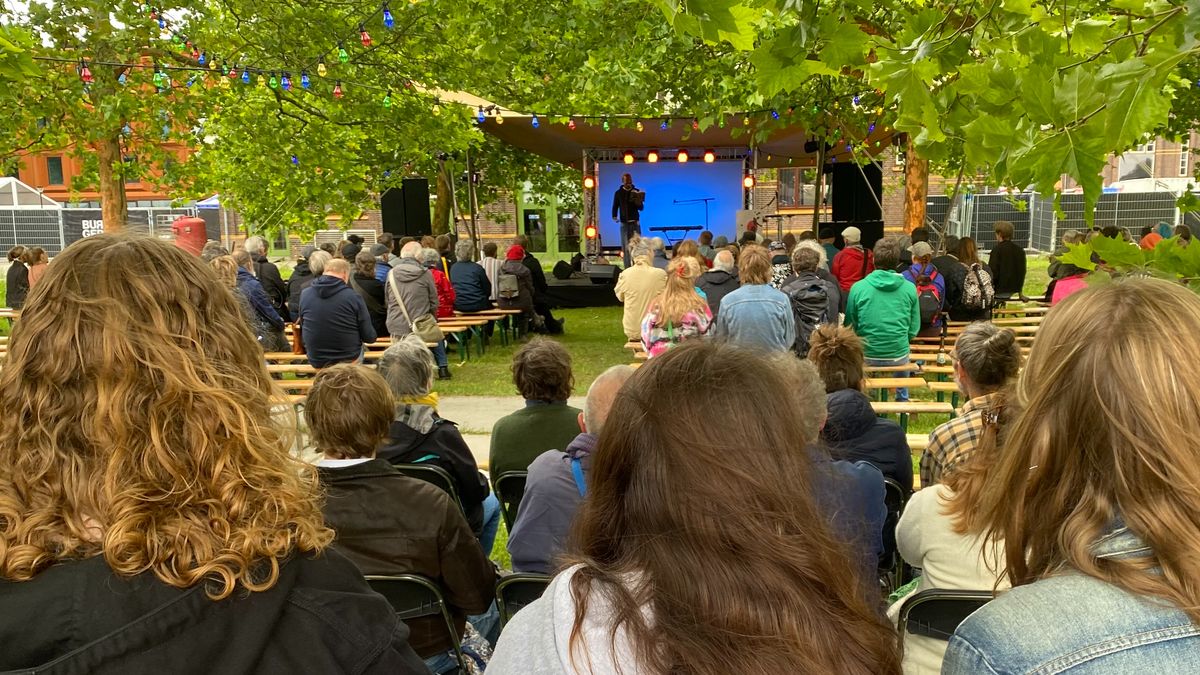 Festival Zondvloed Deventer groeit als kool: 'Poëzie met een randje'