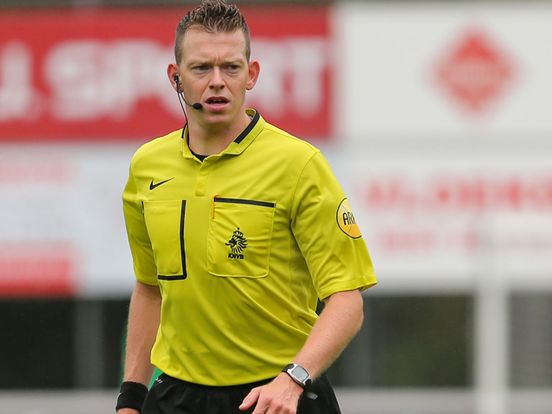 Allard Lindhout scheidsrechter bij Feyenoord - FC Utrecht