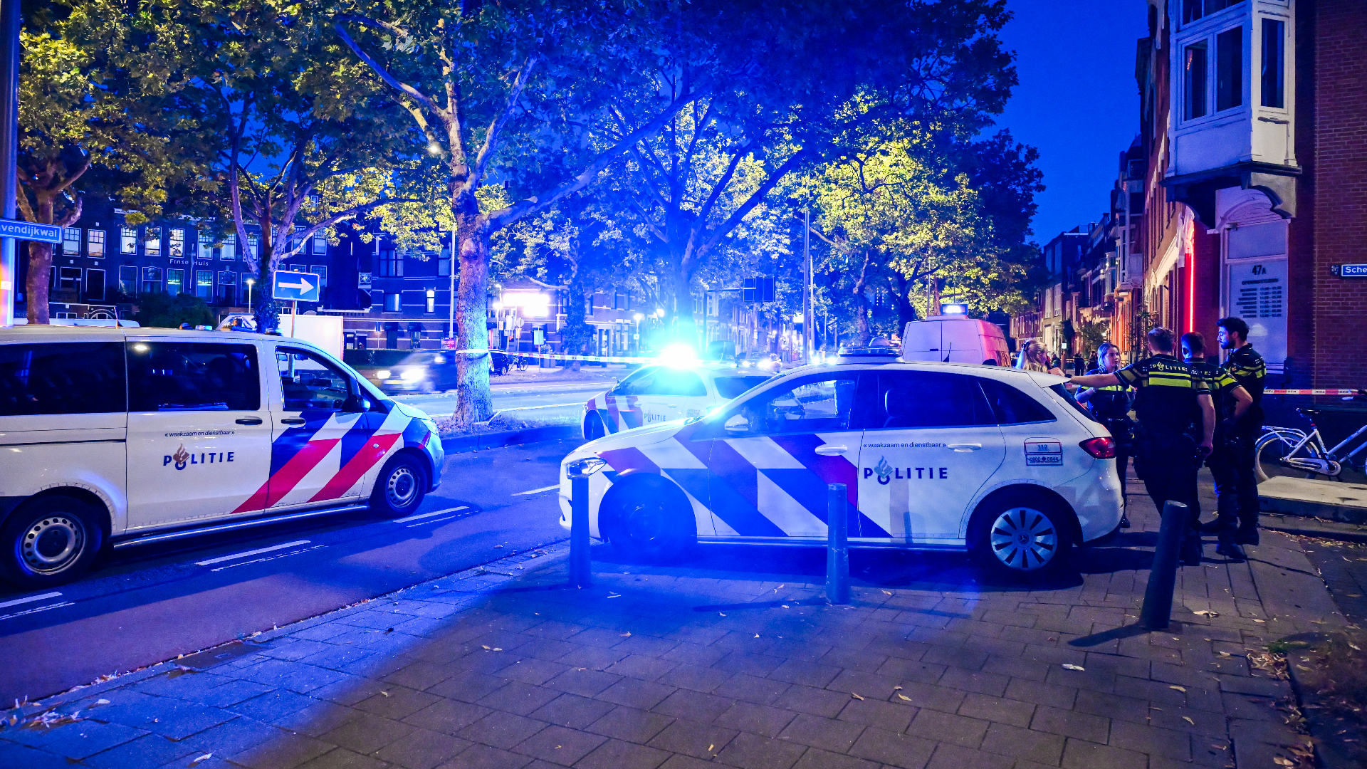 Slachtoffer naar ziekenhuis na steekpartij | Voetganger gewond na aanrijding auto.