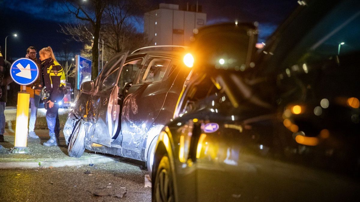 112 Nieuws: Blikschade door aanrijding in Zwolle