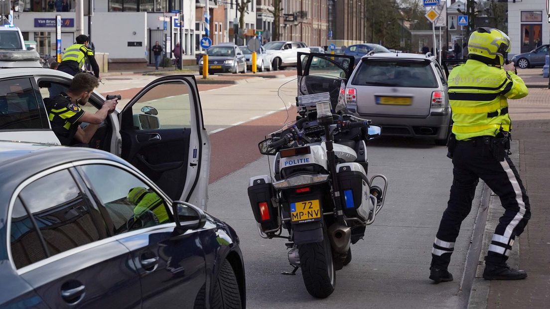 politie getrokken wapens