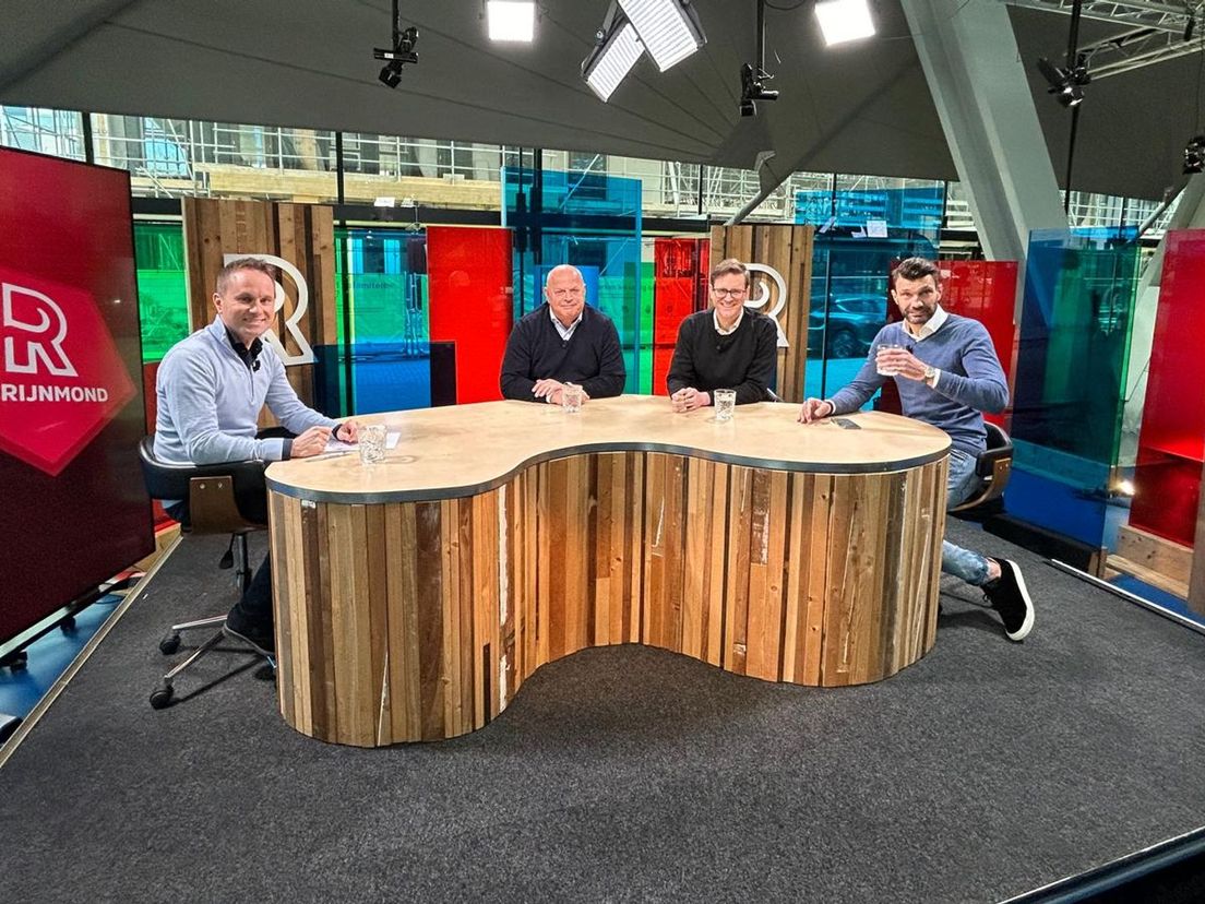 FC Rijnmond met van links naar rechts: Bart Nolles, Bas van Noortwijk, Dennis van Eersel en Geert den Ouden