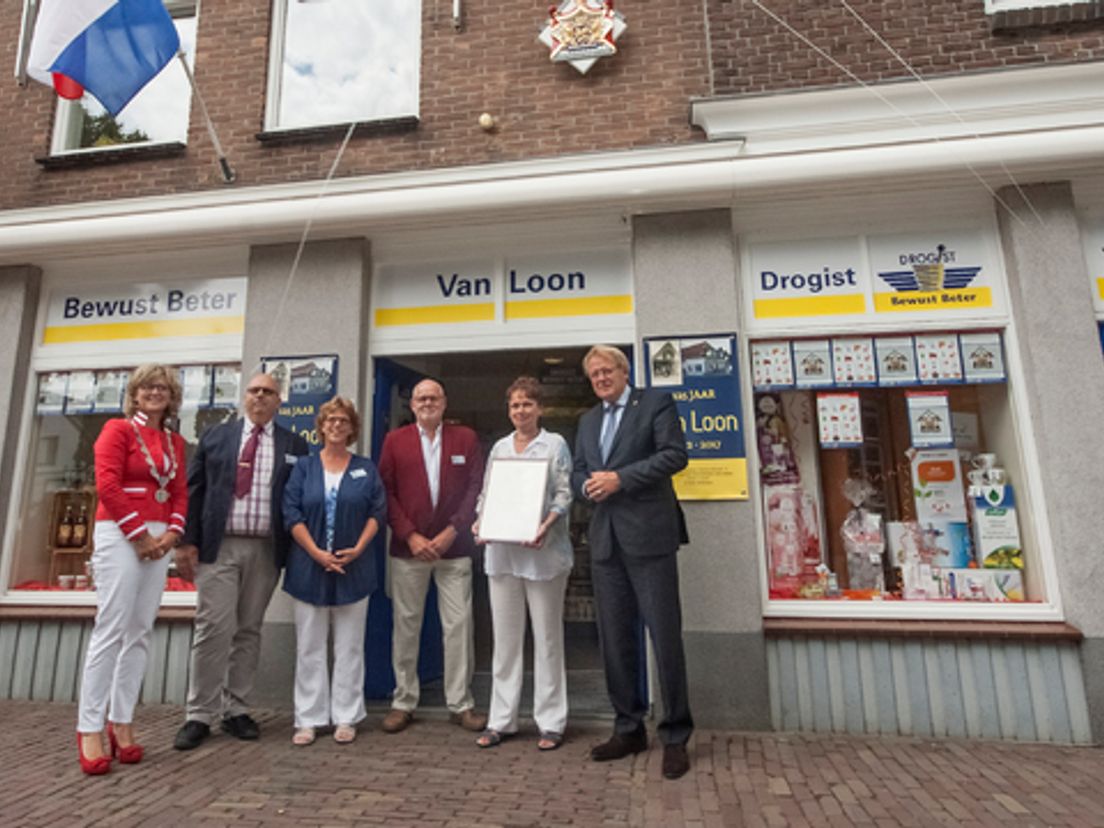 Blije gezichten voor de drogisterij