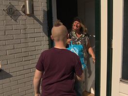 Darren haalt flessen en oud ijzer op voor zieke kindjes
