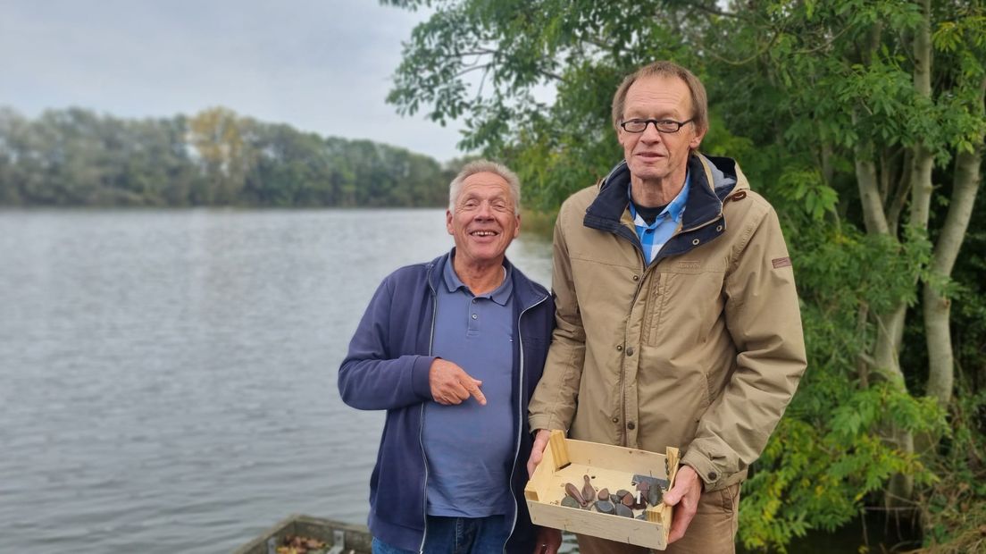 Voorzitter Ton de Jonge en secretaris Egbert Lobée van de stichting Gezond Water