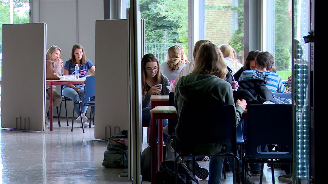 'Ouders moeten massaal de enquête over het onderwijs in Zeeuws-Vlaanderen invullen'