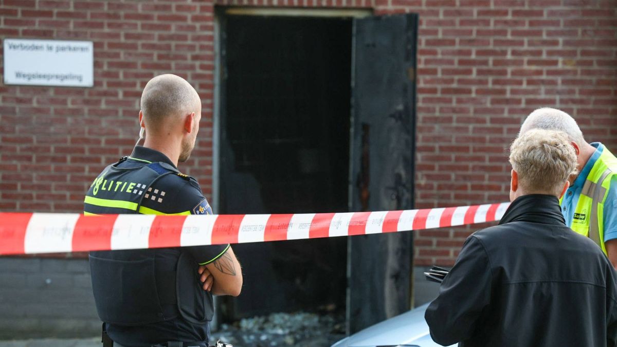 Man (22) aangehouden na brand in winkelcentrum