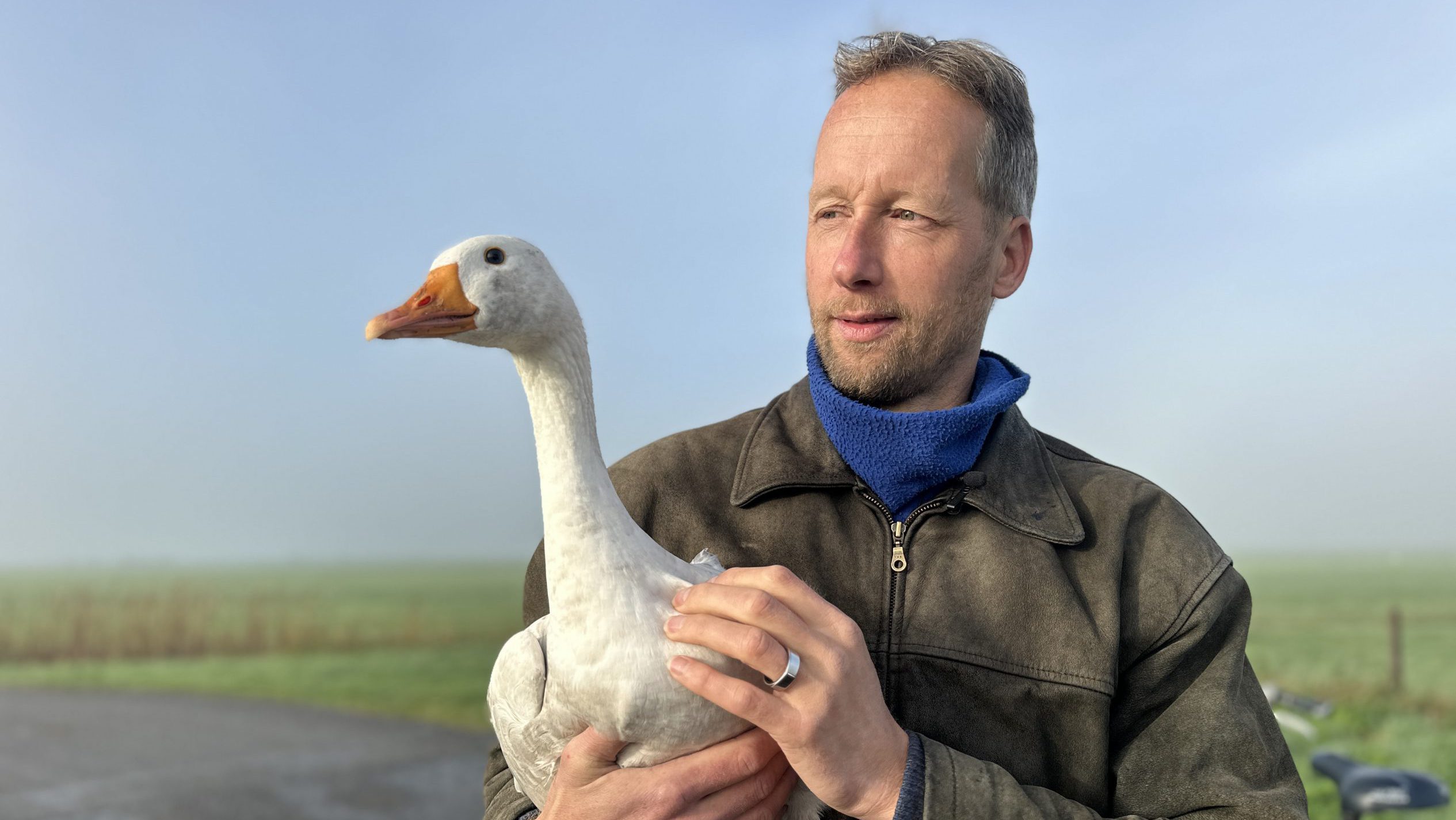 In bysûndere freonskip tusken minske en goes: Marthein Plat en Gurbe binne net te skieden